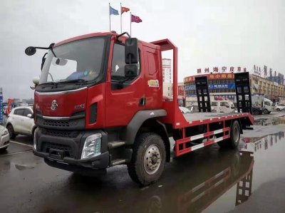 挖機平板運輸車增壓器保養(yǎng)小妙招超實用！
