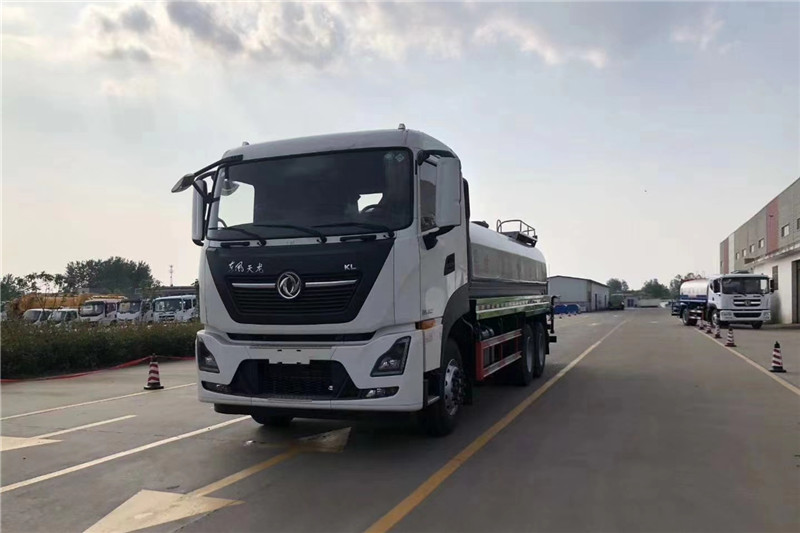東風(fēng)天龍后八輪20噸噴霧車，國六綠化噴灑車