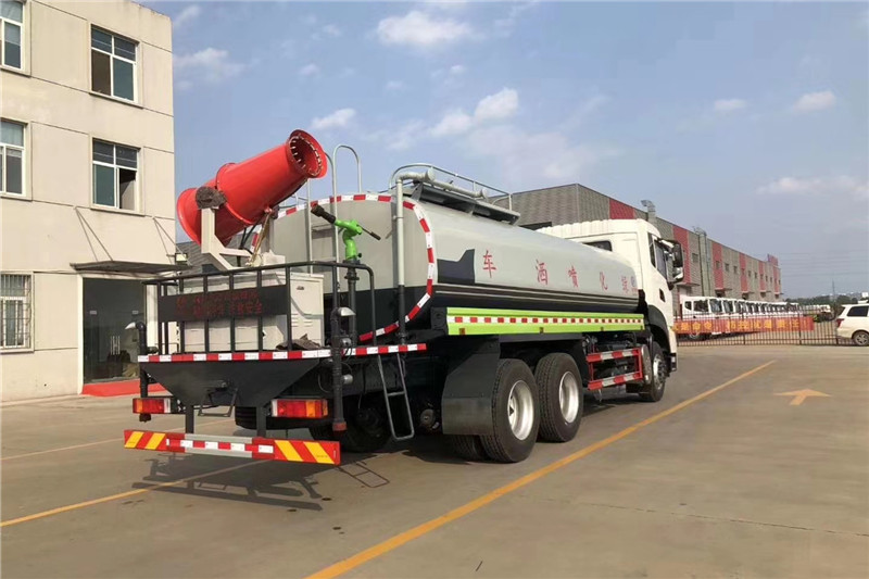 東風(fēng)天龍后八輪20噸噴霧車，國六綠化噴灑車