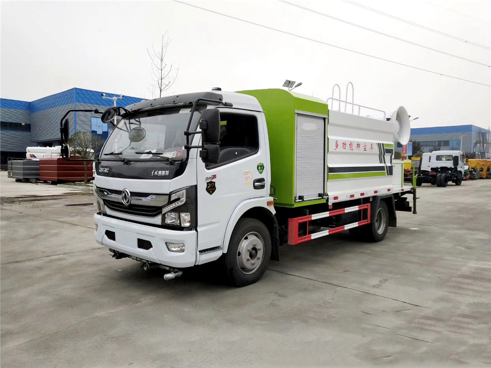 國六8方東風(fēng)D7 抑塵車30-50米