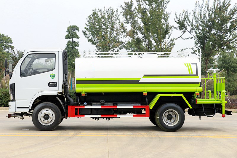 國六東風小福瑞卡 5噸 灑水車