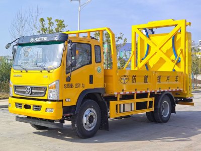 虹宇牌大運(yùn)100K防撞緩沖車